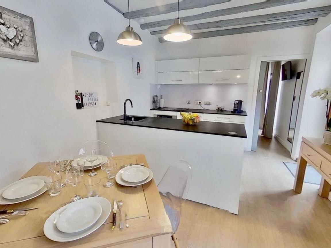 Appartement De Charme Au Coeur De La Vieille Ville Annecy Dış mekan fotoğraf